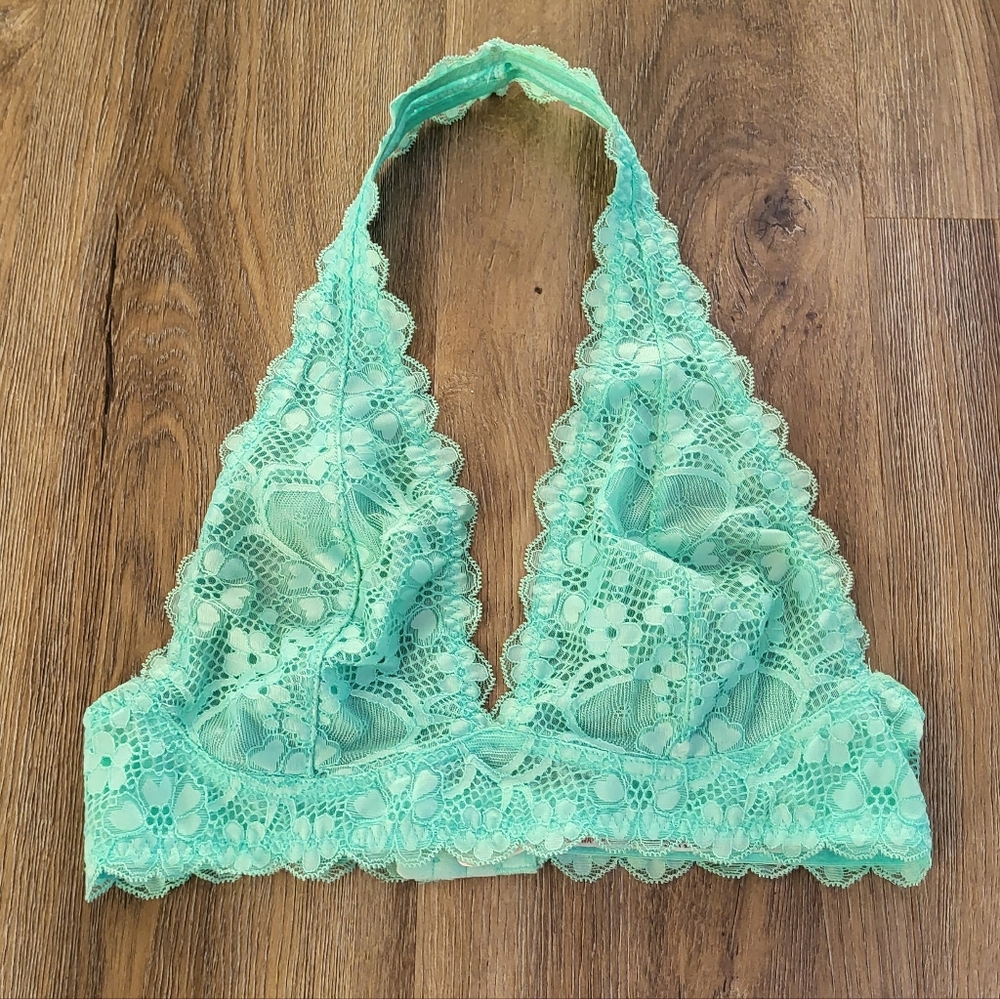 Free People Galloon Lace Halter Bralette in Mint Size Small Coquette Back Clasp
